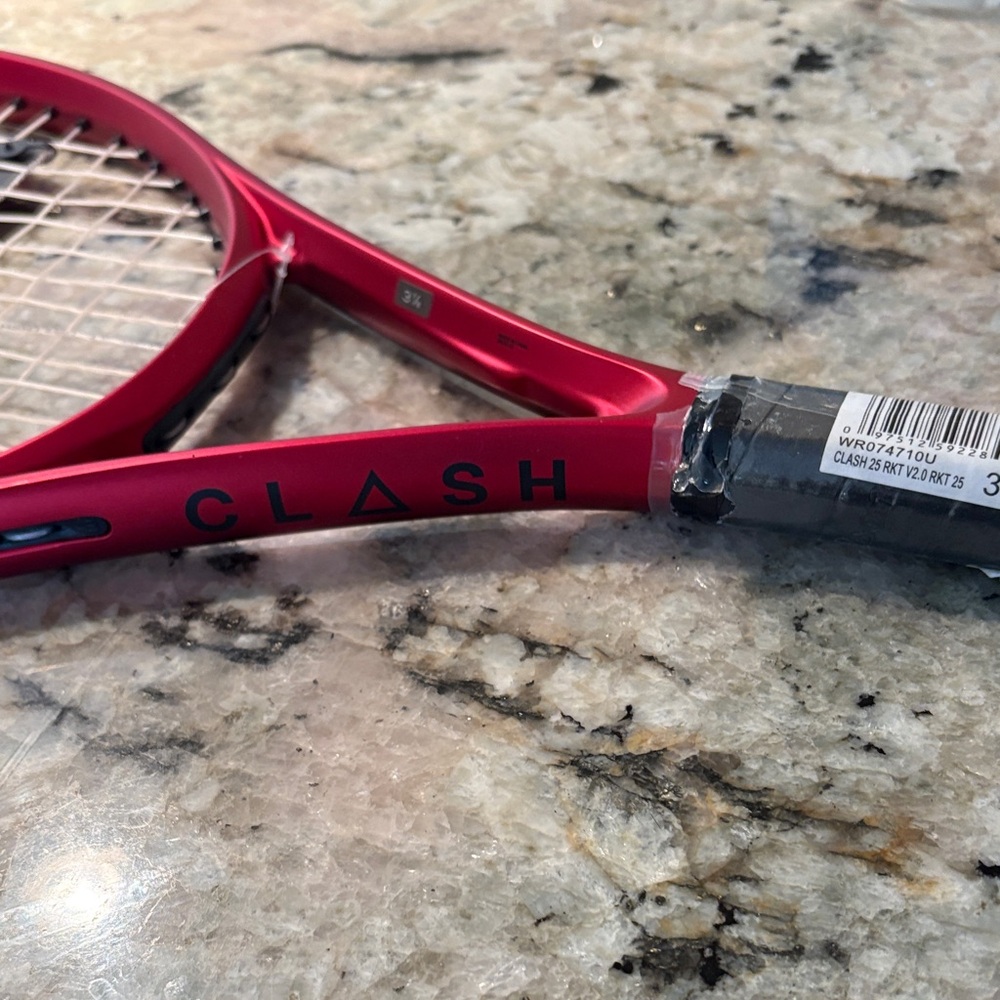 Wilson Youth Tennis Racket - Red/Black - Picture 3 of 10